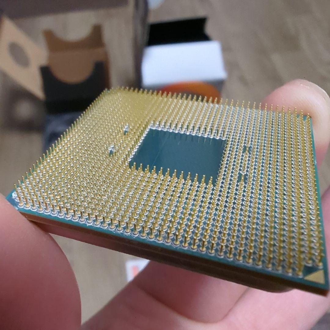 CPU AMD Ryzen 7 3700X CPU