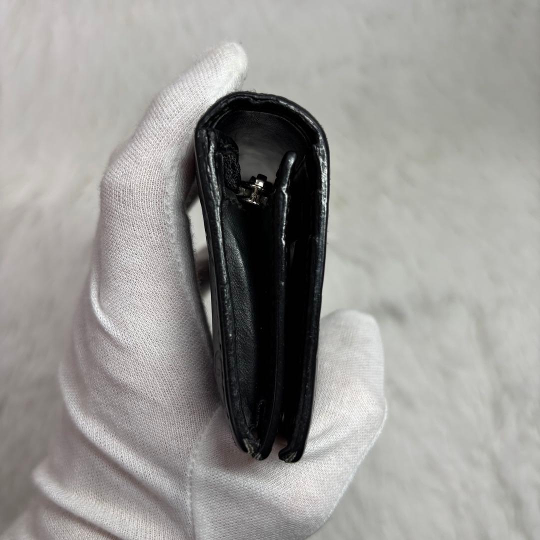 ✨高級✨ グッチ 二つ折り財布 シマ ドリアン GG柄 レザー シグネチャー 黒