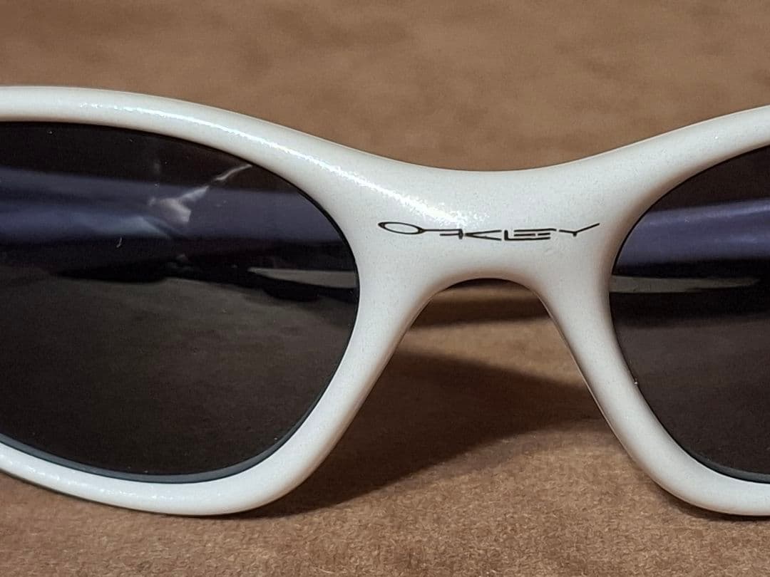 レア 廃盤 90s OAKLEY minute サングラス 展示品 オークリー