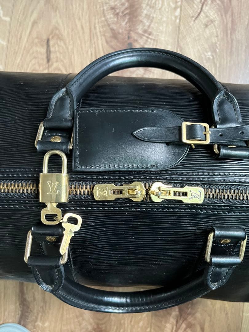 使用感少ない　ヴィンテージ　LOUIS VUITTON エピレザー キーポル55