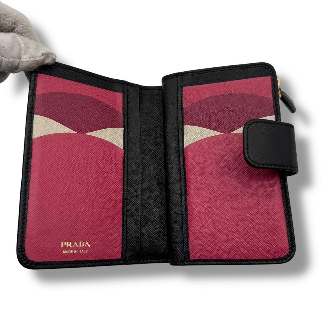 極美品 PRADA 6 サフィアーノ 二つ折財布 Lジップ コンパクトウォレット