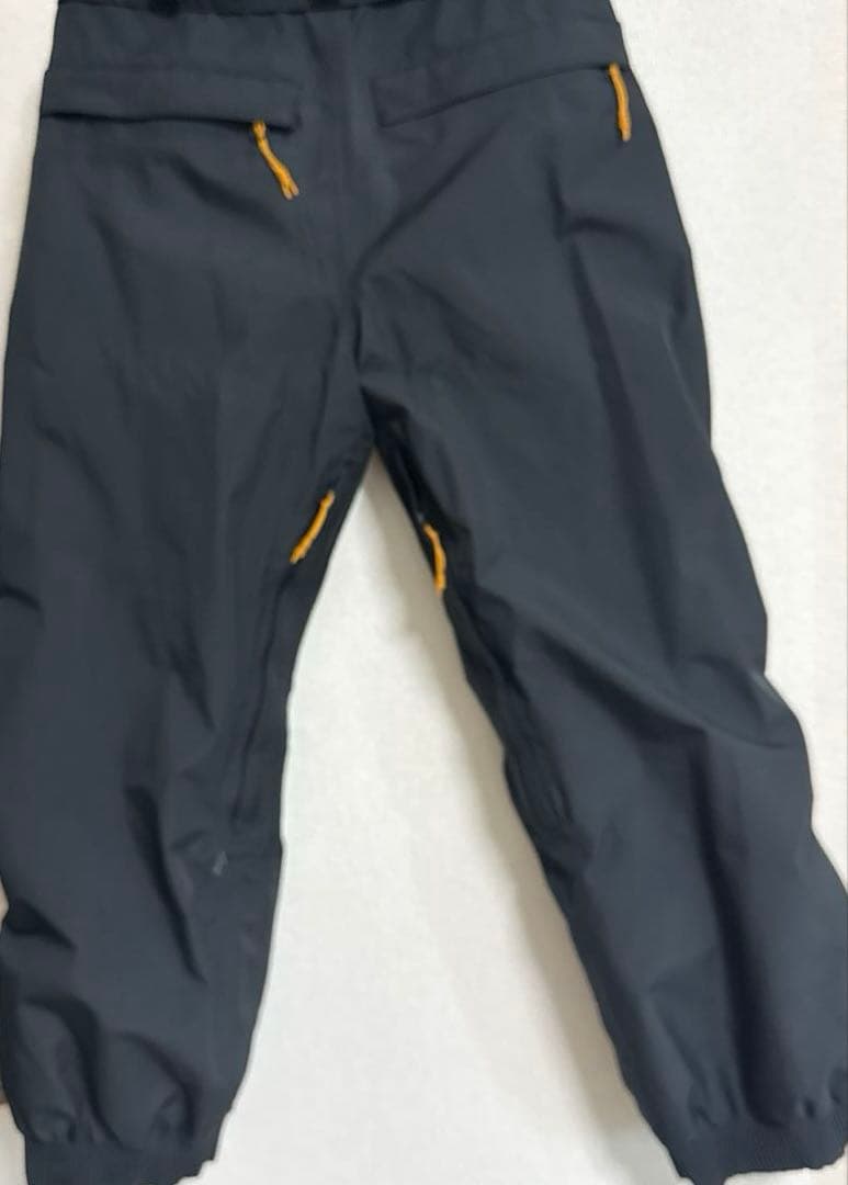 VOLCOM GORE-TEX スノーボードパンツ　Sサイズ（US規格）