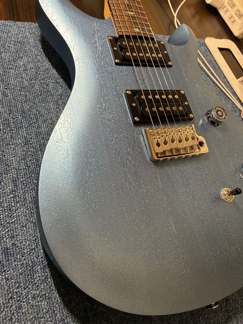軽量3.2キロ美品！PRS SE CE 24 Standard ストラト好きにも