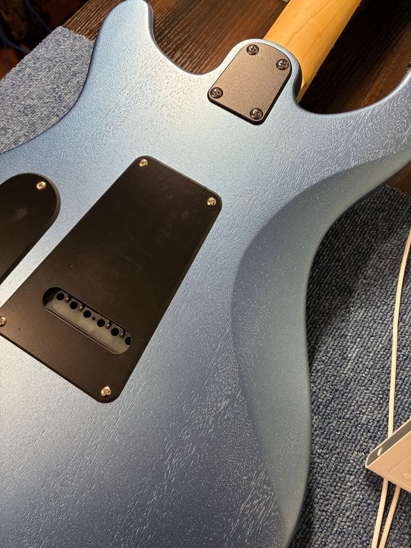 軽量3.2キロ美品！PRS SE CE 24 Standard ストラト好きにも