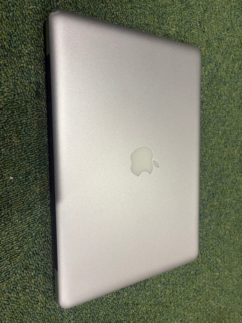 MacBook Pro 13インチ 2010 美品 初期化済 付属品完備