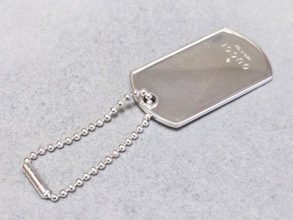 GUCCIグッチ　SV925　ドッグタグ　プレート　チャーム／トップ　43357