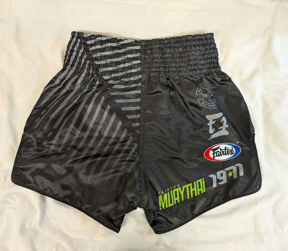 Fairtex BS1924 Black M ムエタイパンツ キックパンツ