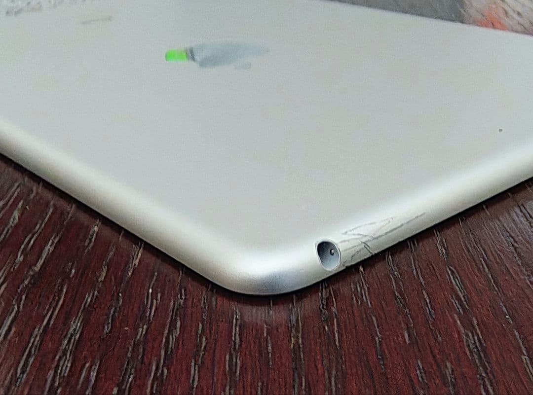 バッテリー95%【iPad mini 5世代 64GB WiFi】充放電106回