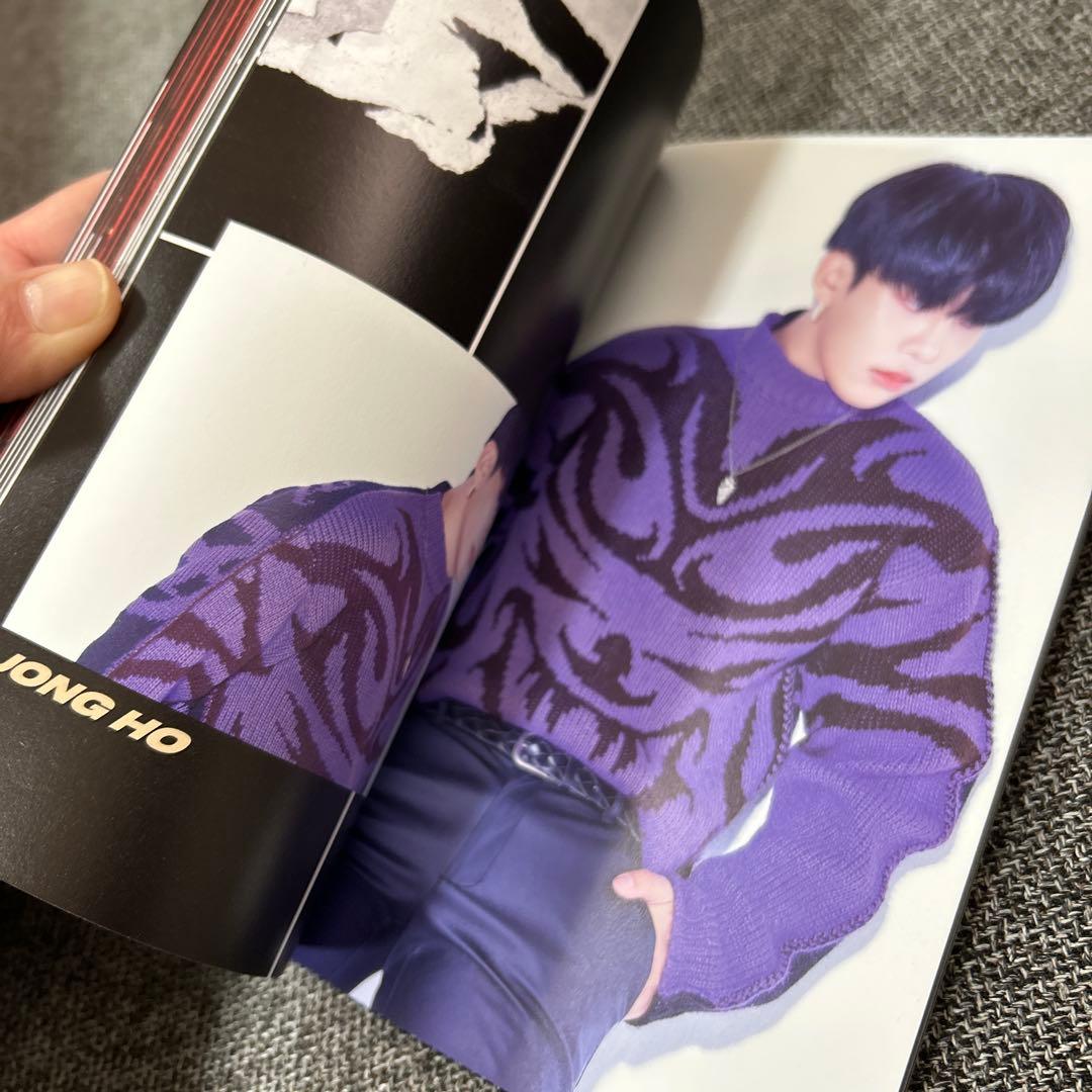 ATEEZ TREASURE EP.FIN : All To Action 黒
