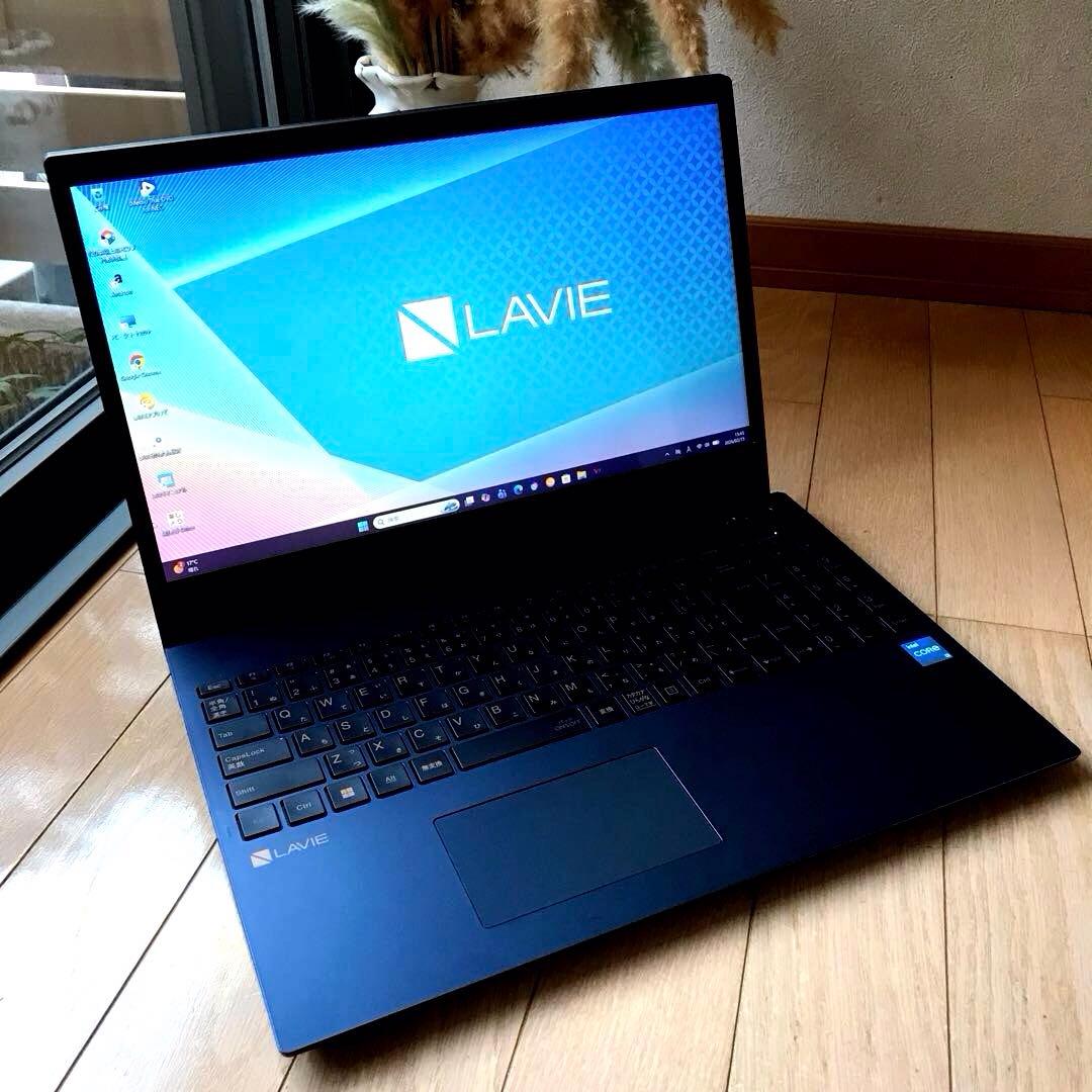 Windowsノート本体 NEC LaVie N1535/BAL(M.2 NVMe SSD512GB)