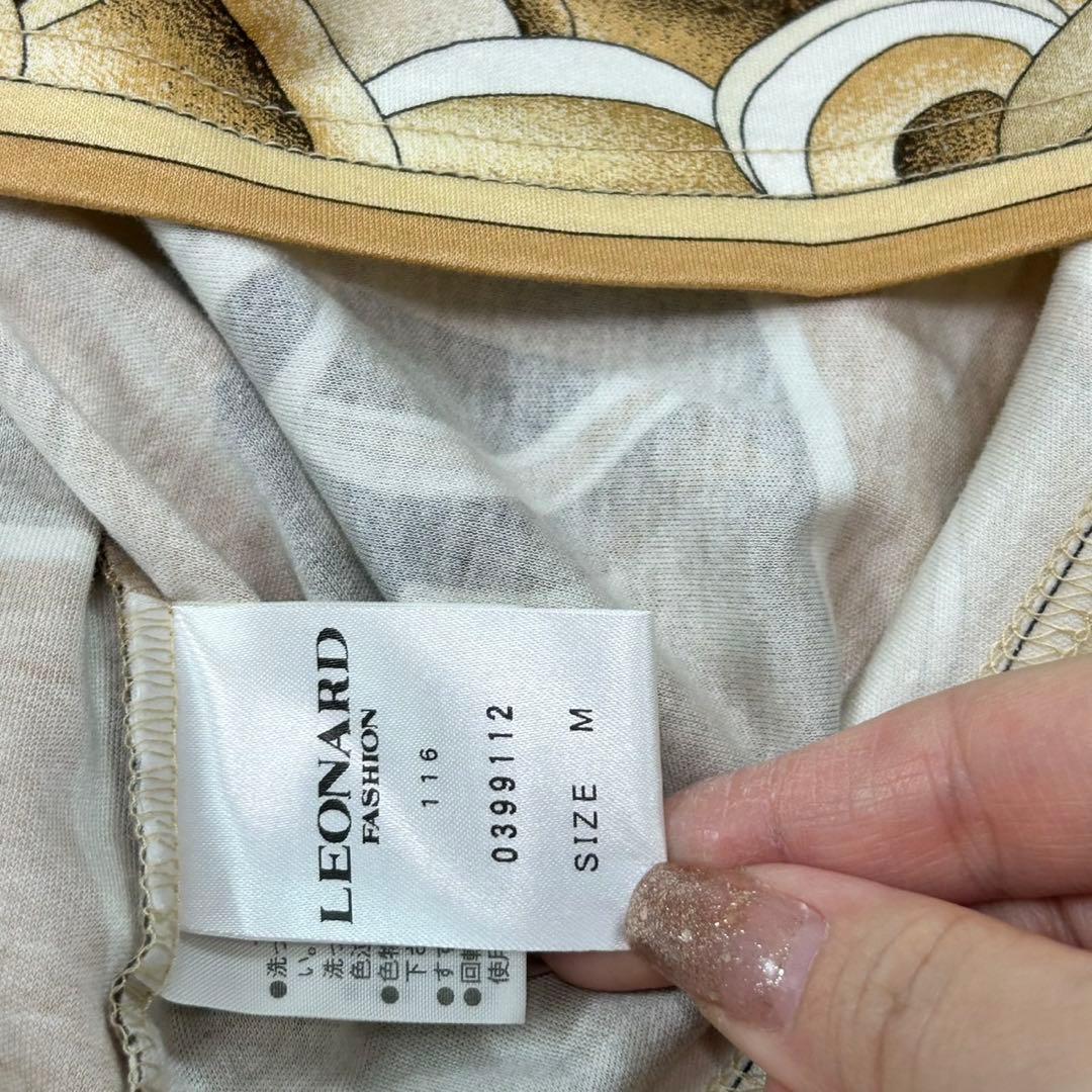 J9 M レオナール 花柄 肩パッド ベージュ 半袖 カットソー レディース