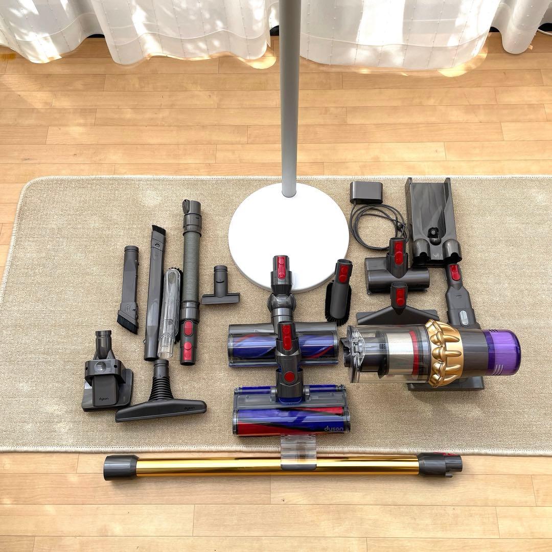 Dyson v11 美品　スティッククリーナー