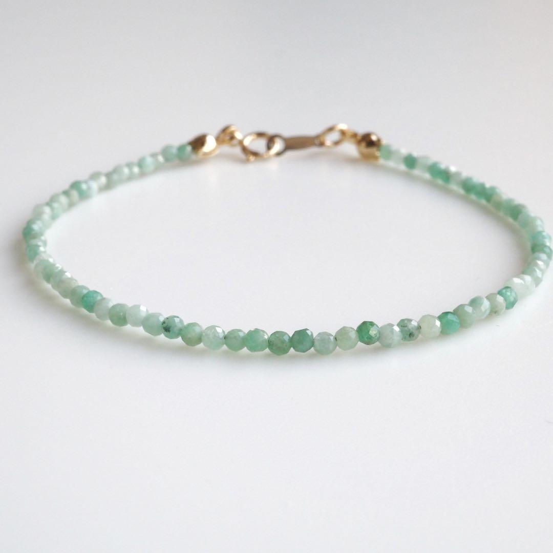 【❄︎ミント❄︎】✳︎SALE✳︎天然エメラルドの華奢ブレスレット
