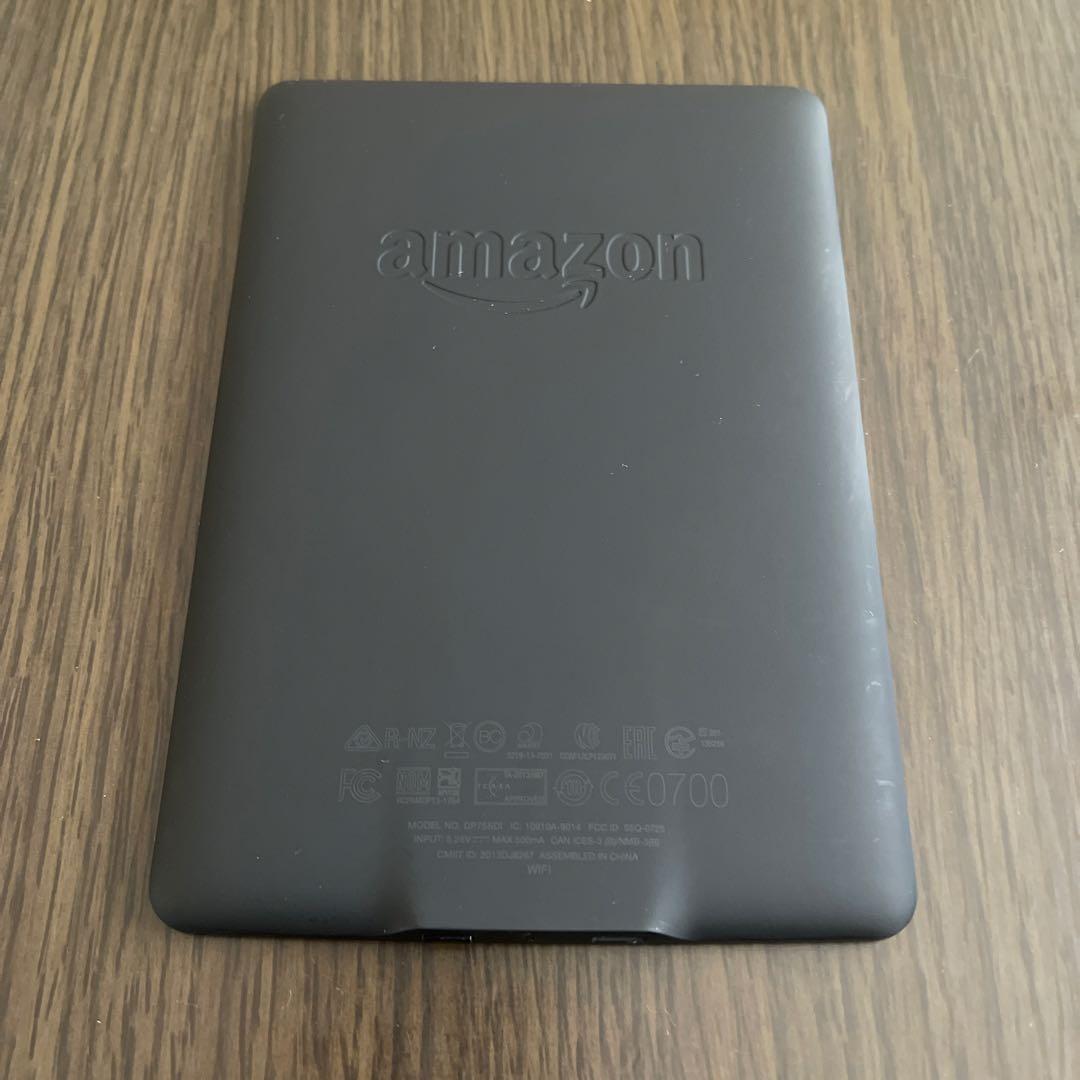 Kindle Paperwhite 第7世代　純正カバー付き