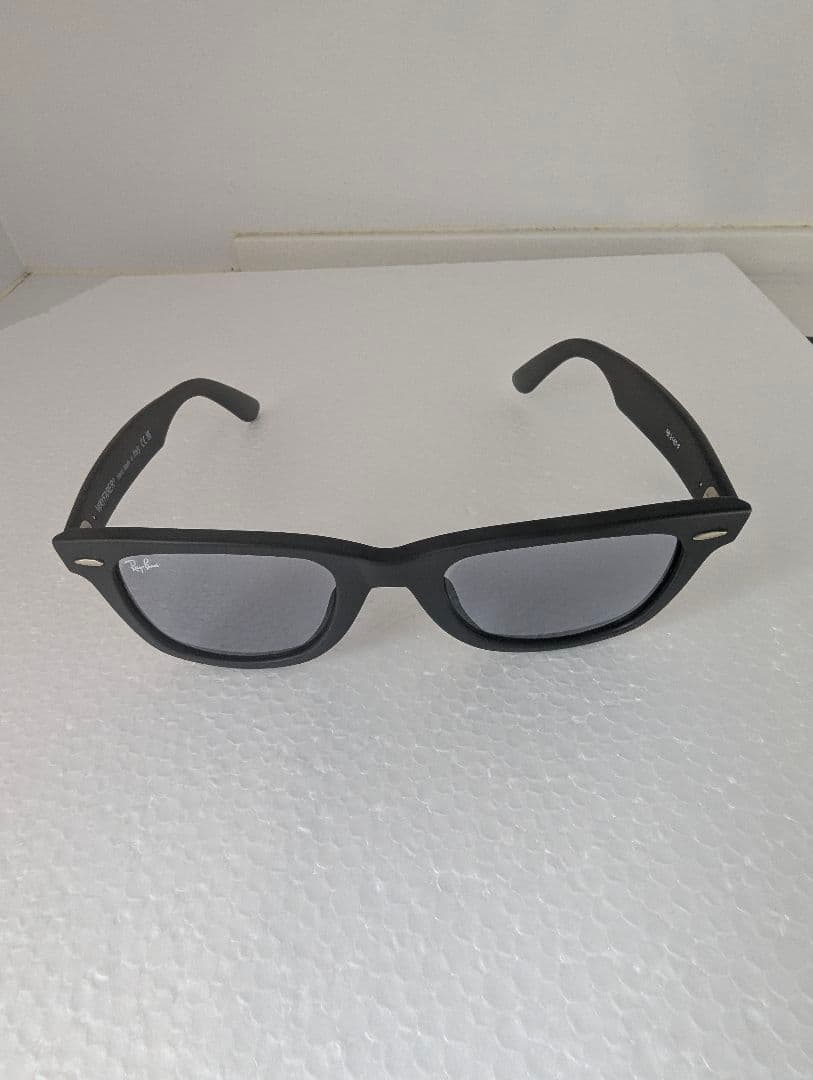 Ray-Ban レイバン 調光サングラス　クリアブルー Transitions®