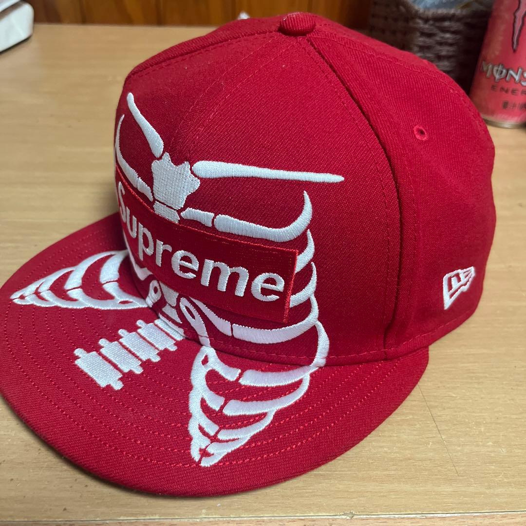 K*U様 Supreme スカルデザイン キャップ 赤