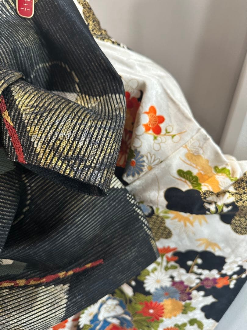 特別価格！早い者勝ち！　正絹　振袖　セット　金駒刺繍