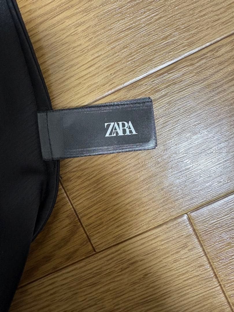 ZARA ブラックレースキャミソール 美品