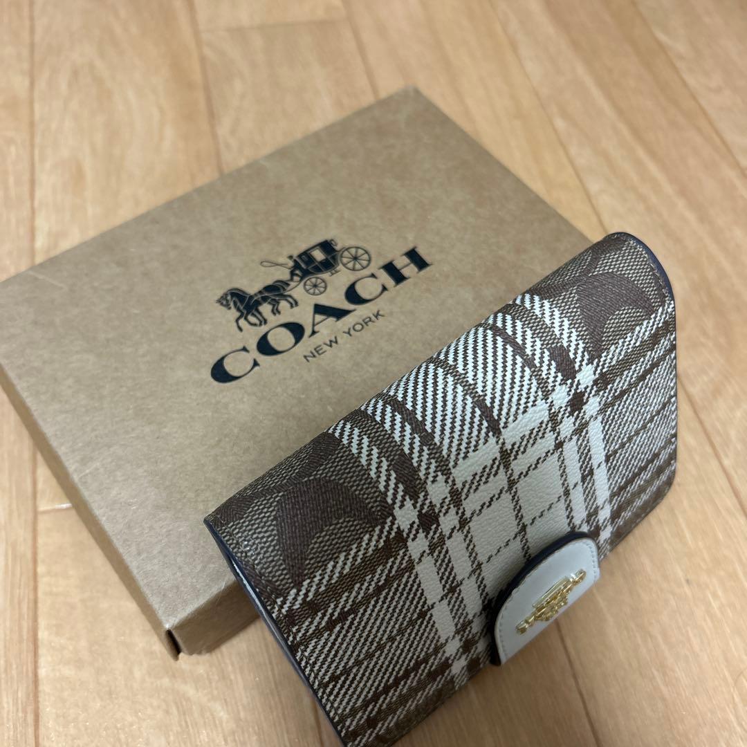 COACH ベージュ系チェック 二つ折り財布