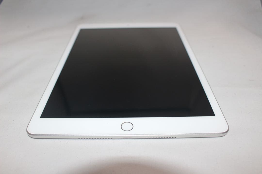 即日発送　iPad 第7世代　32gb シルバー