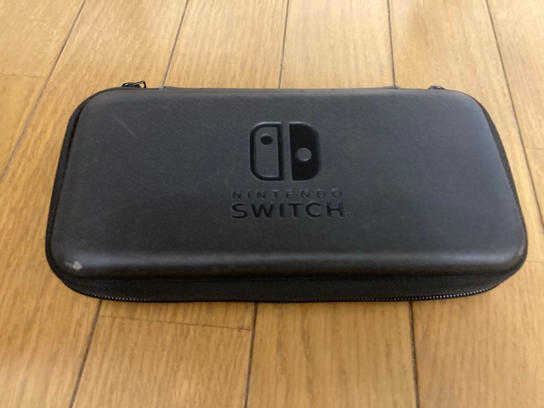 Nintendo Switch Lite ザシアン・ザマゼンタ限定モデルとケース