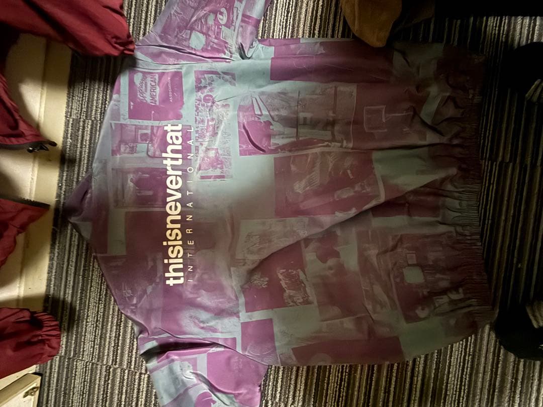 Thisisneverthatジャケット