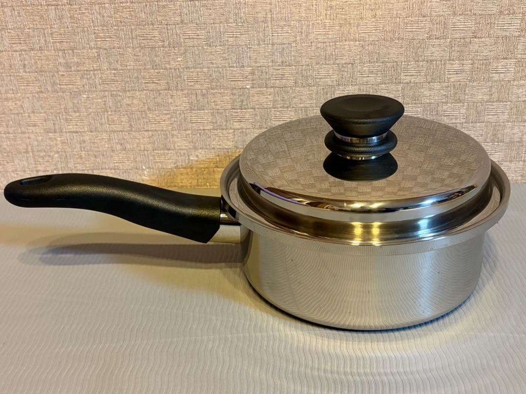 アムウェイ　クイーンクック　小ソースパン　片手鍋
