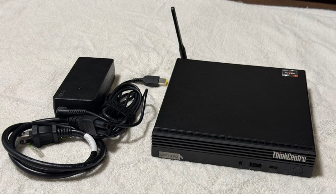 ミニPC ThinkCentre M75q Gen2 5750GE / 756GB