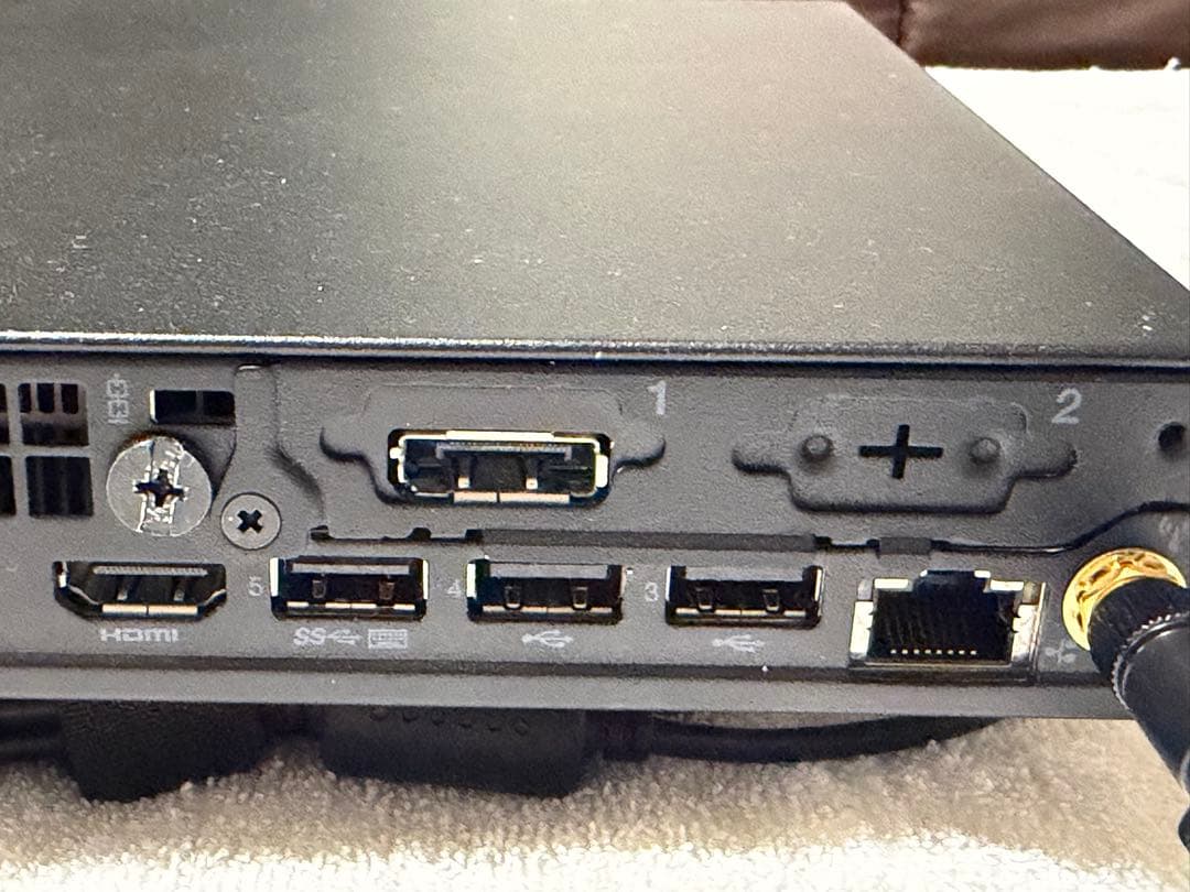 ミニPC ThinkCentre M75q Gen2 5750GE / 756GB