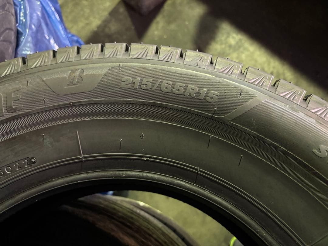 ブリヂストンVRX3 15インチ　スタッドレス