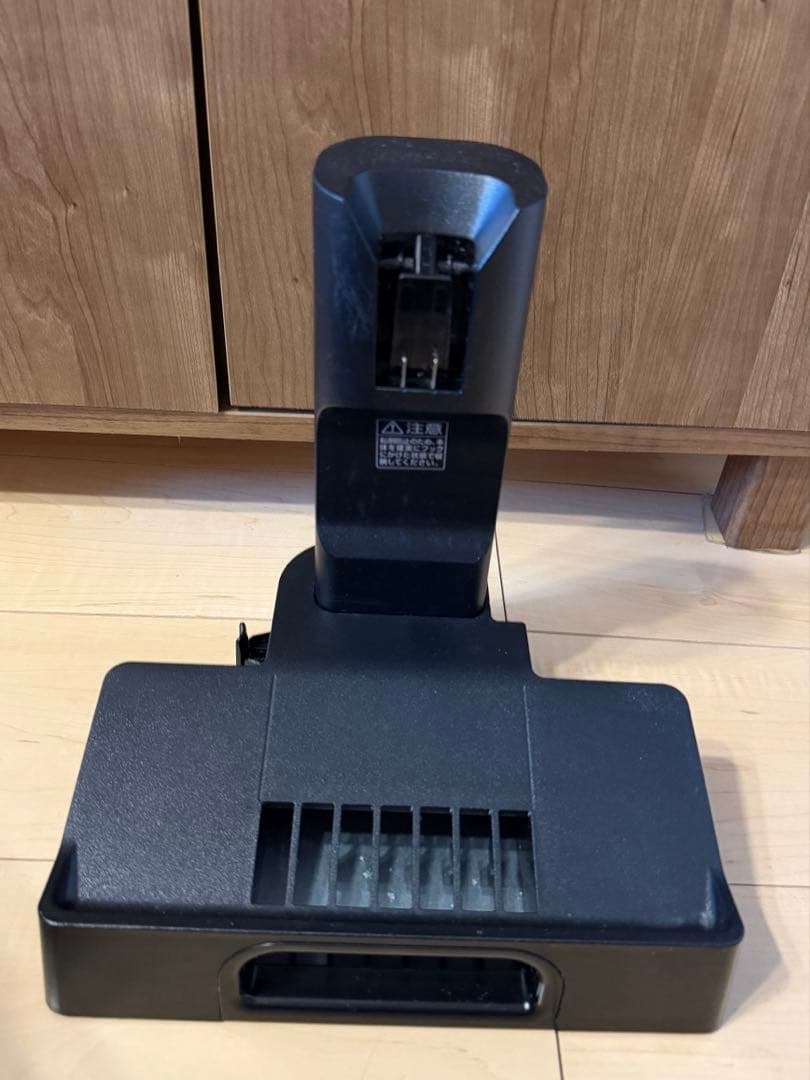 なおべー‼️ アイリスオーヤマ　充電式サイクロンスティッククリーナー