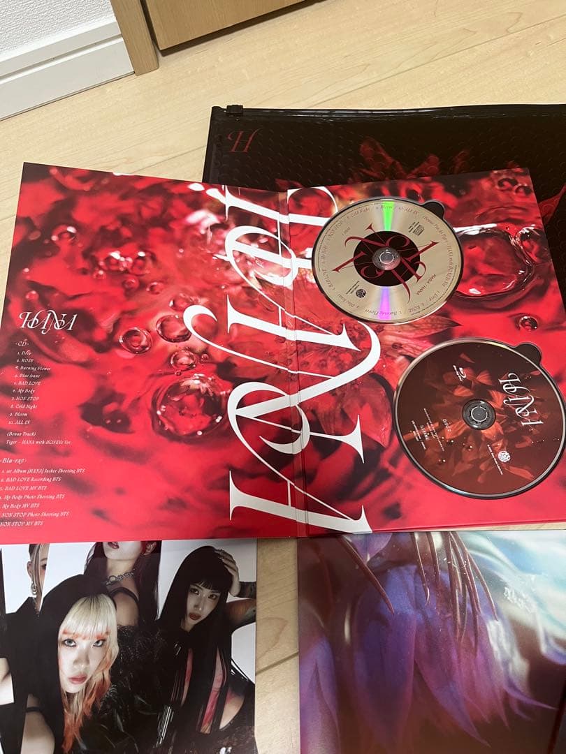HANA[CD+Blu-ray Disc+フォトブック+グッズ]