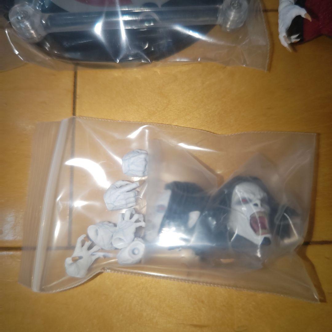 mezcoone:12collective モービウス