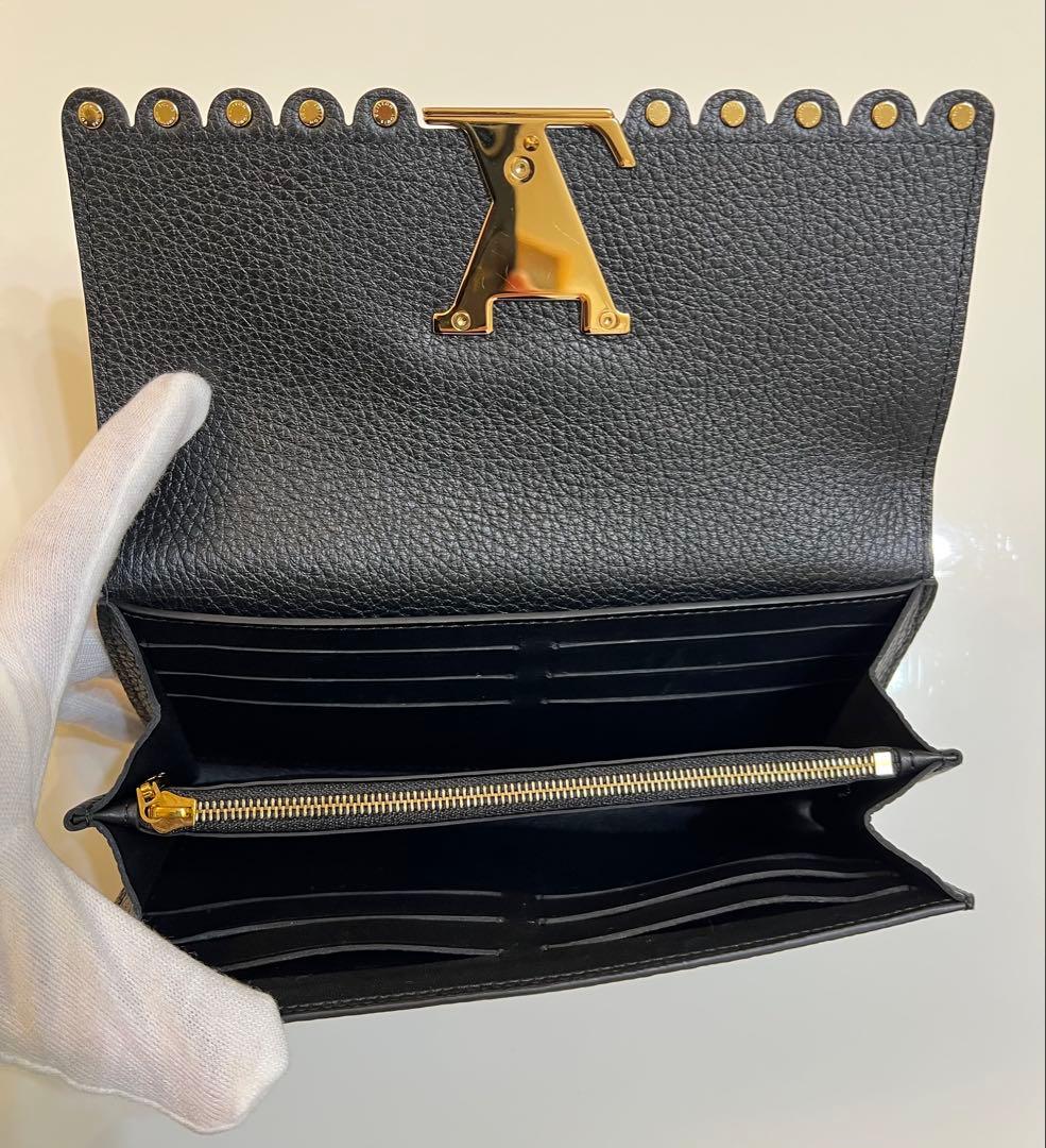 Louis Vuitton ブラック レザー 二つ折り財布