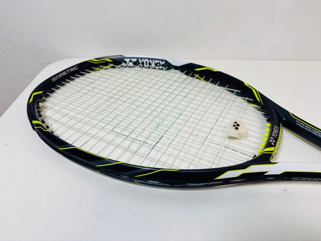 YONEX EZONE DR 100 硬式テニスラケット G2 イエロー