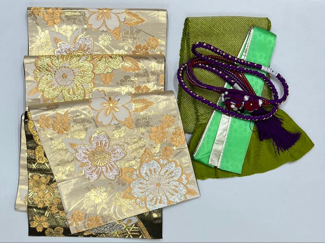 振り袖　フルセット　金彩加工　刺繍入り　両面全通袋帯 成人式　振袖　571