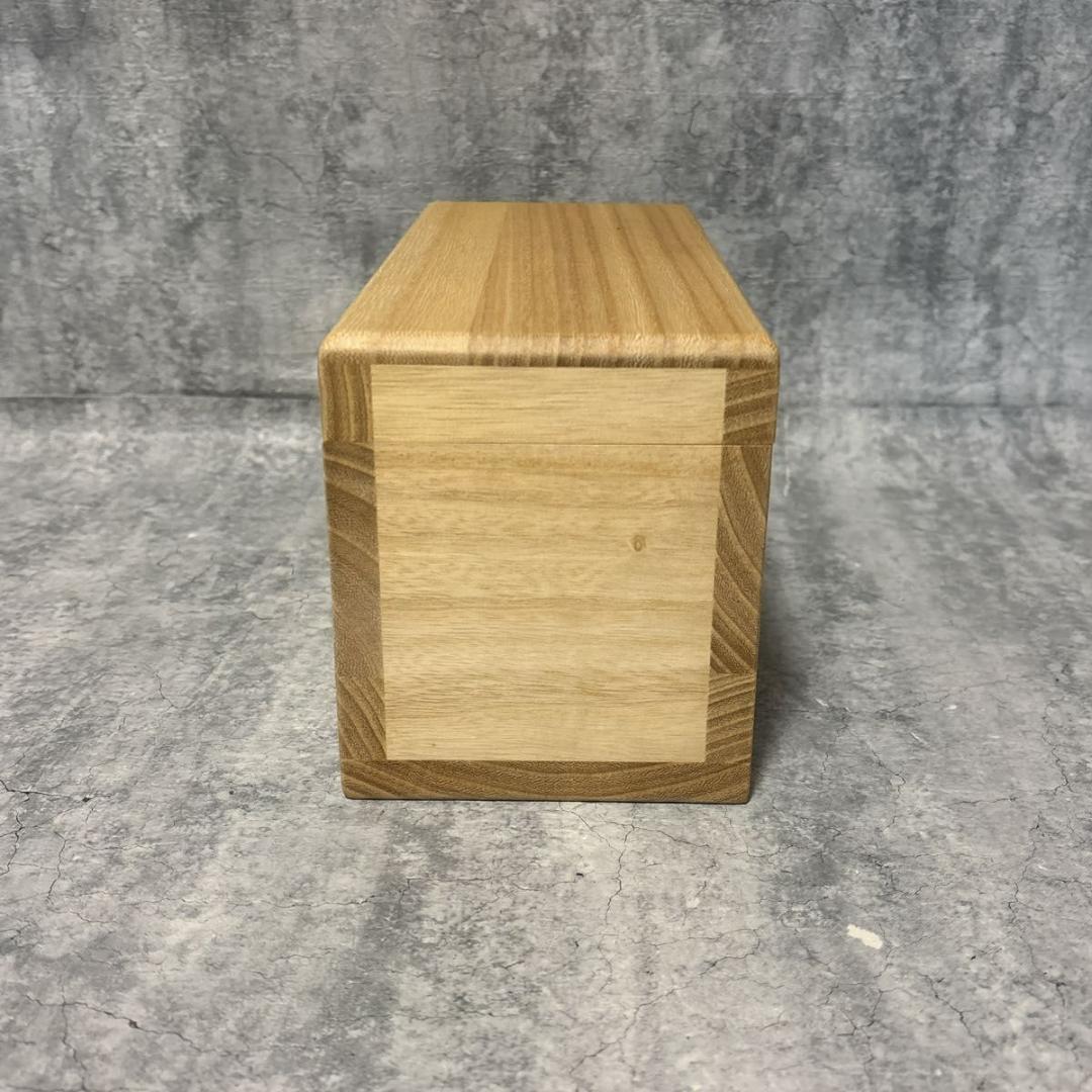 【新品・未使用】桐乃鰹箱 青紙鋼 鰹節 削り器 木製 日本製 小柳産業