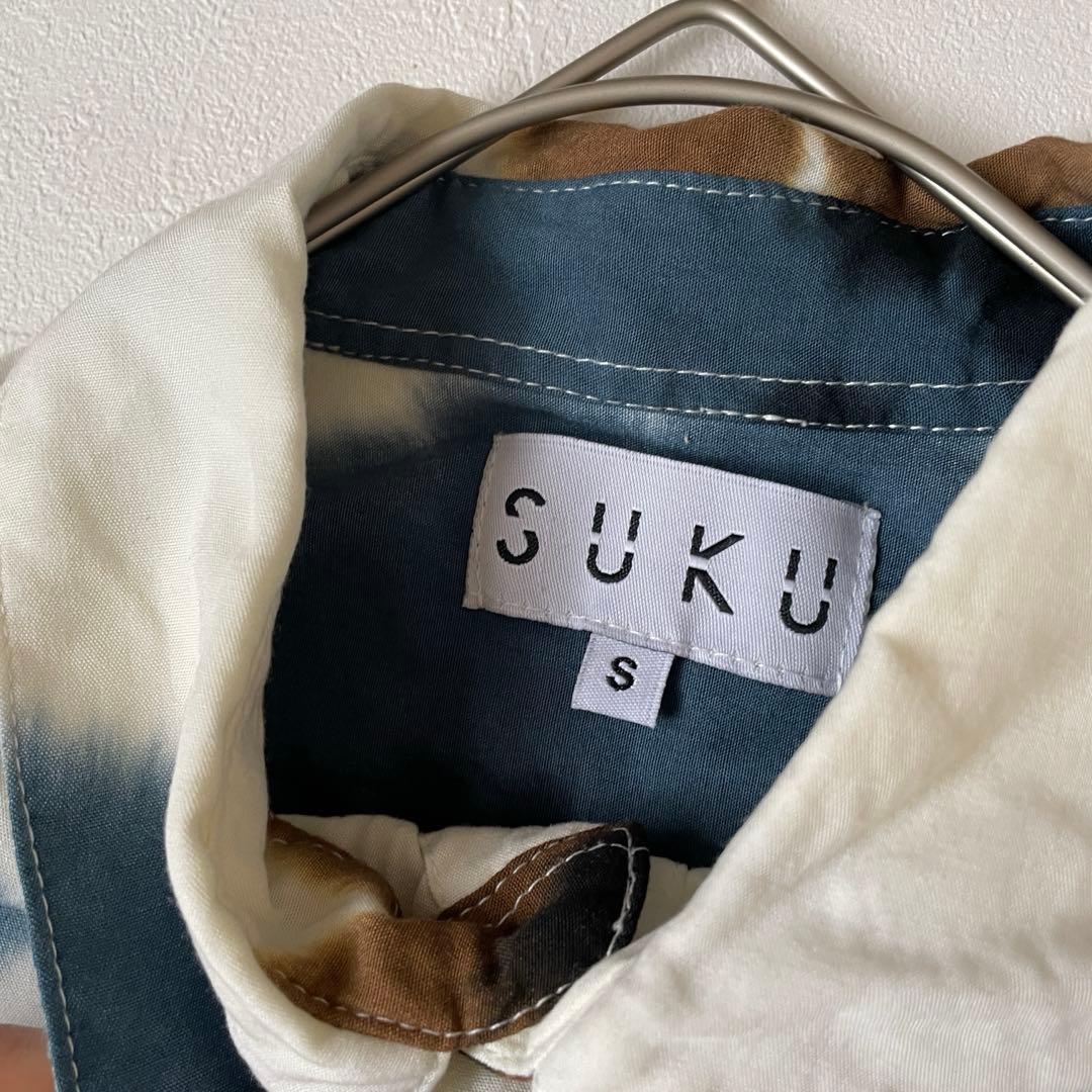 SUKU 　WINTER PYJAMA フラワー　パジャマ　サイズS
