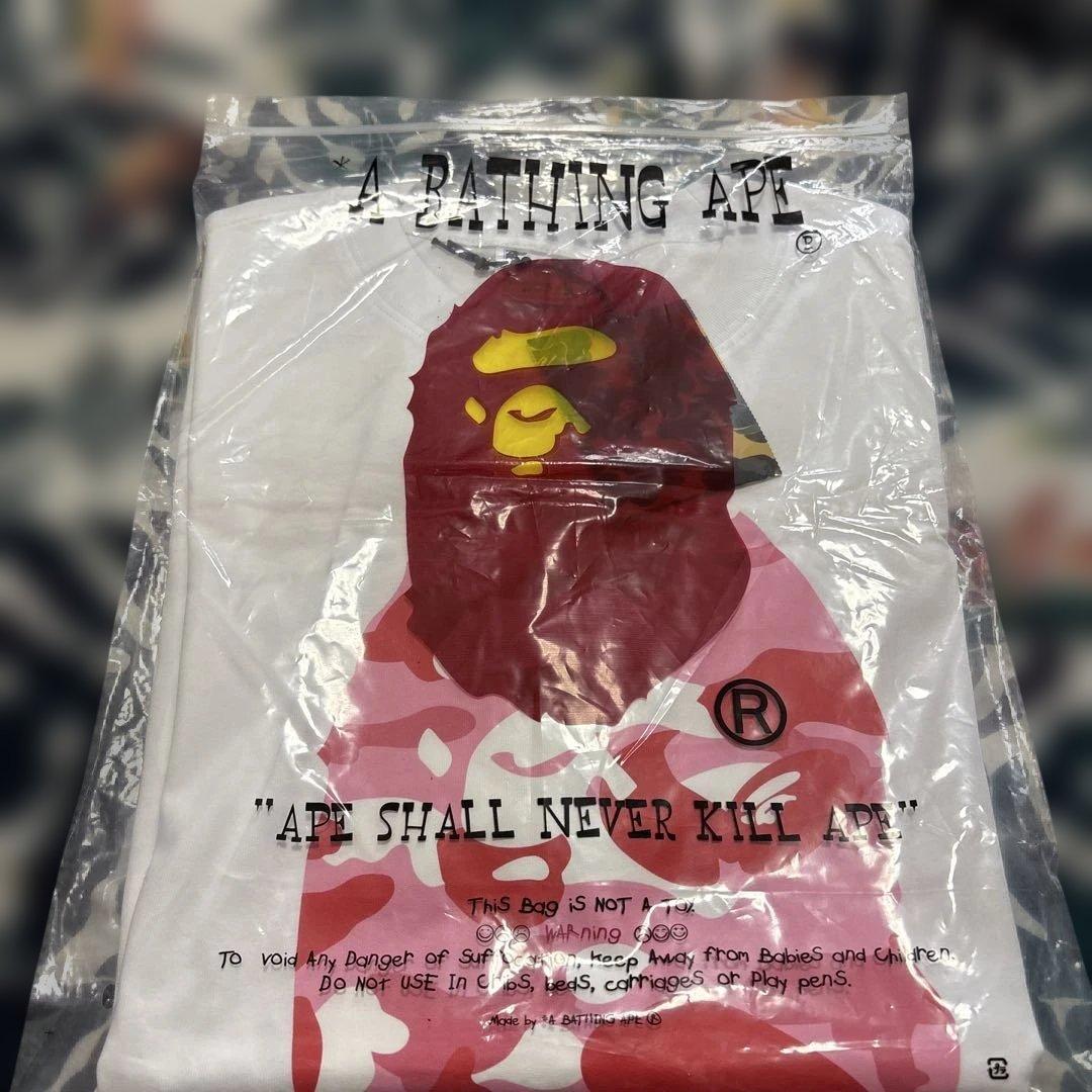 A BATHING APE アベイシングエイプ　Mサイズ新品未使用早い者勝ち