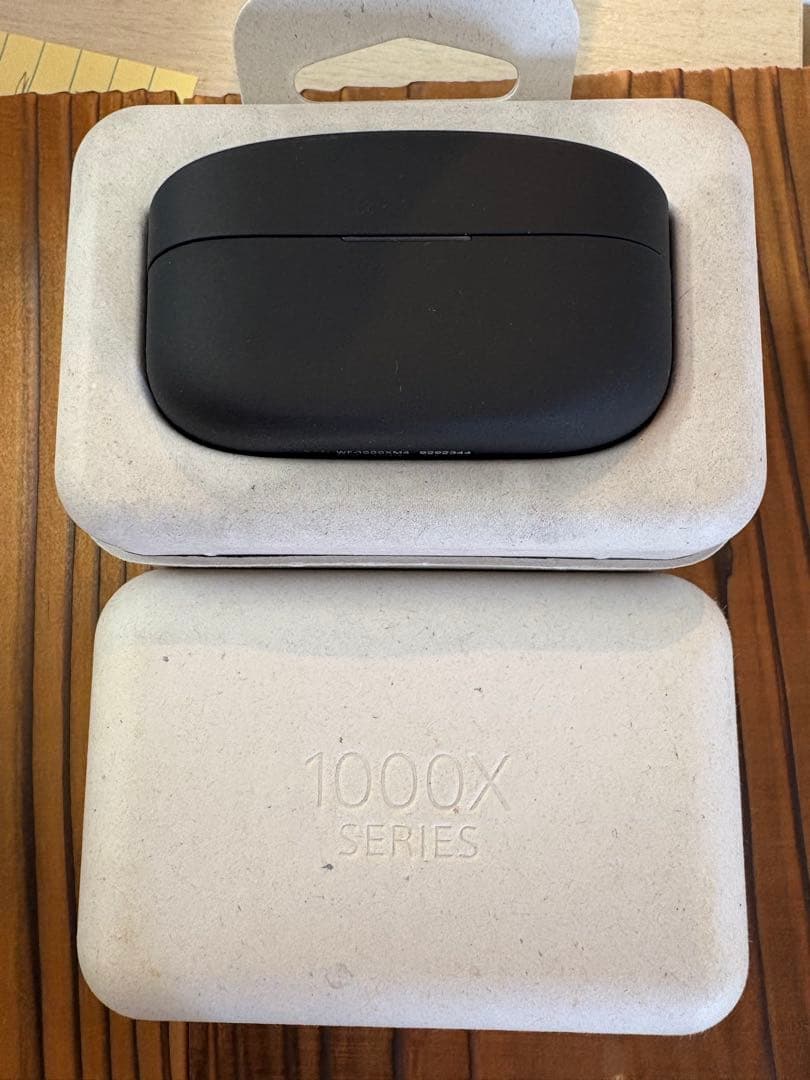 Sony ワイヤレスイヤホン wf-1000xm4 ブラック