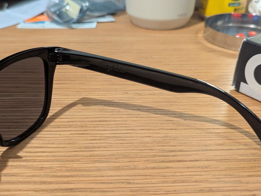 Oakley Frogskins ポリッシュドブラック　グレーレンズ