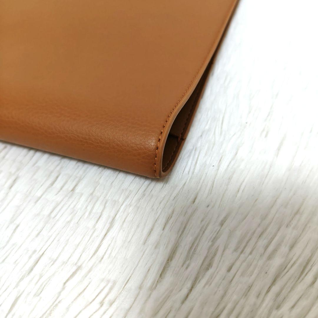 【美品】ヴォン・ホルツハウゼン MacBook用ケース　14インチ キャメル