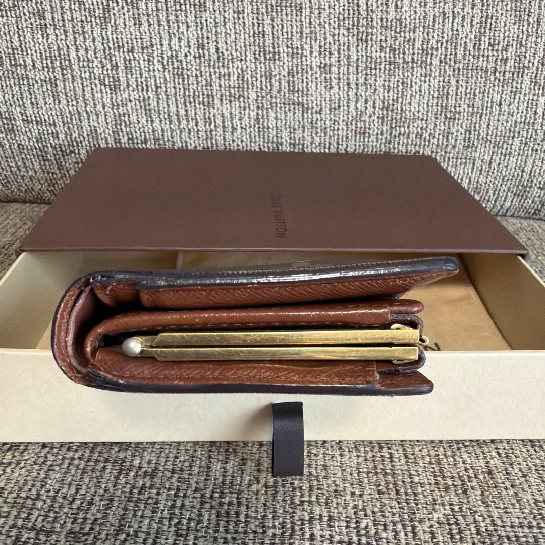 J022 ルイヴィトン　モノグラム　ヴィエノワ　折り財布　コンパクト