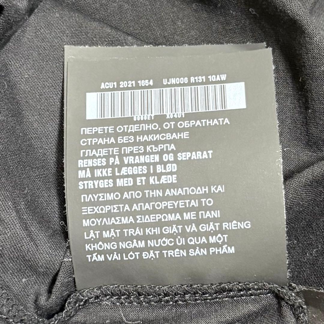 PRADA ポケットTシャツ