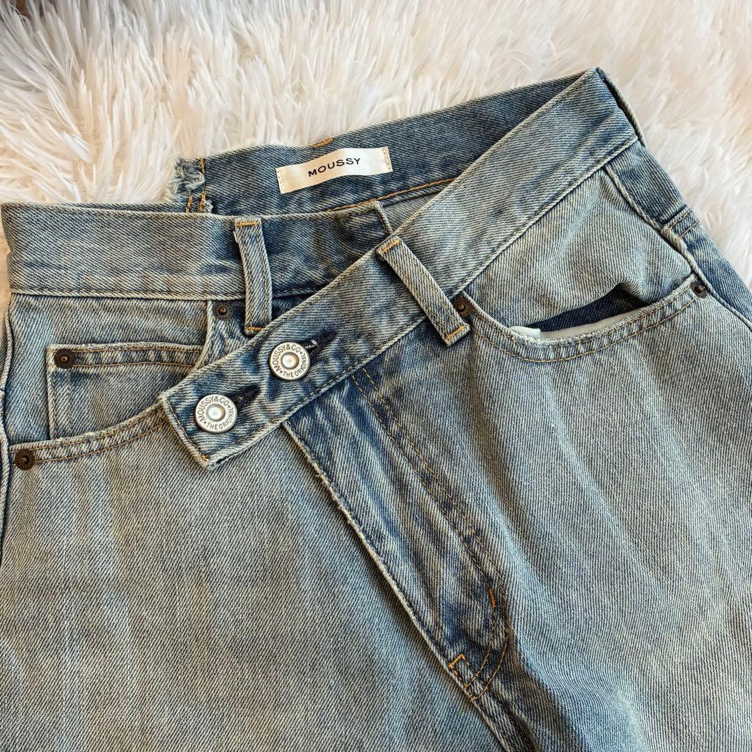 MOUSSY CROSS WAIST WIDE STRAIGHT デニムパンツ