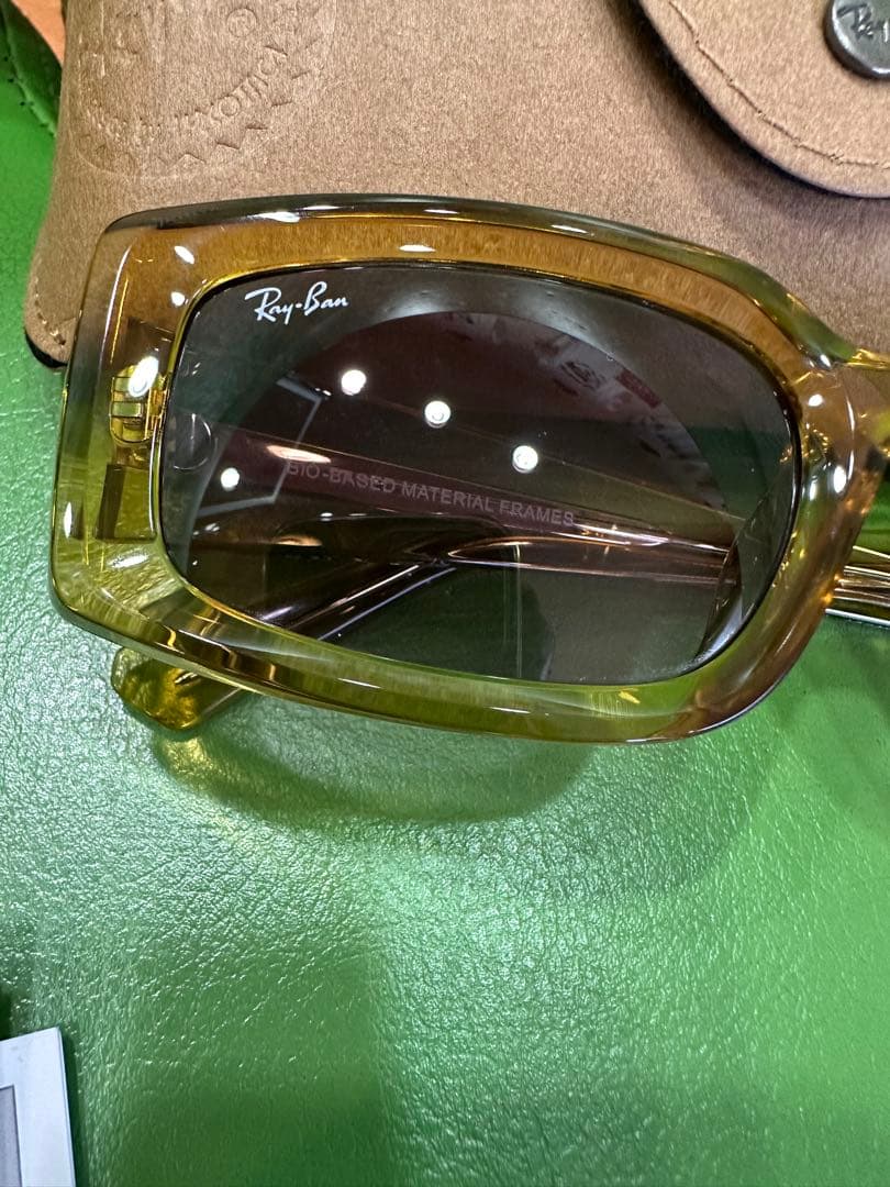 ほぼ新品 サングラス sunglasses レイバン RAYBAN rayban