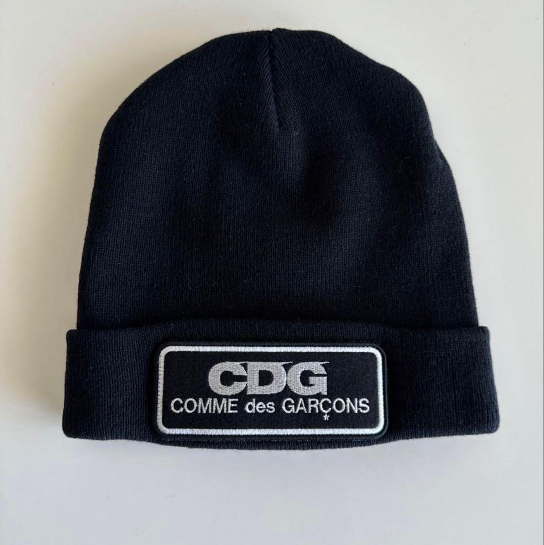 COMME des GARÇONS ブラックニット帽 CDGロゴ刺繍