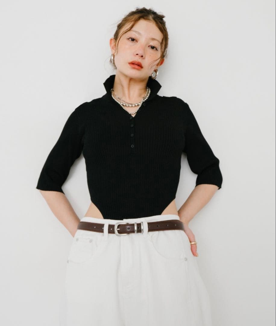 HANNE: ハーフスリーブポロニットボディスーツ