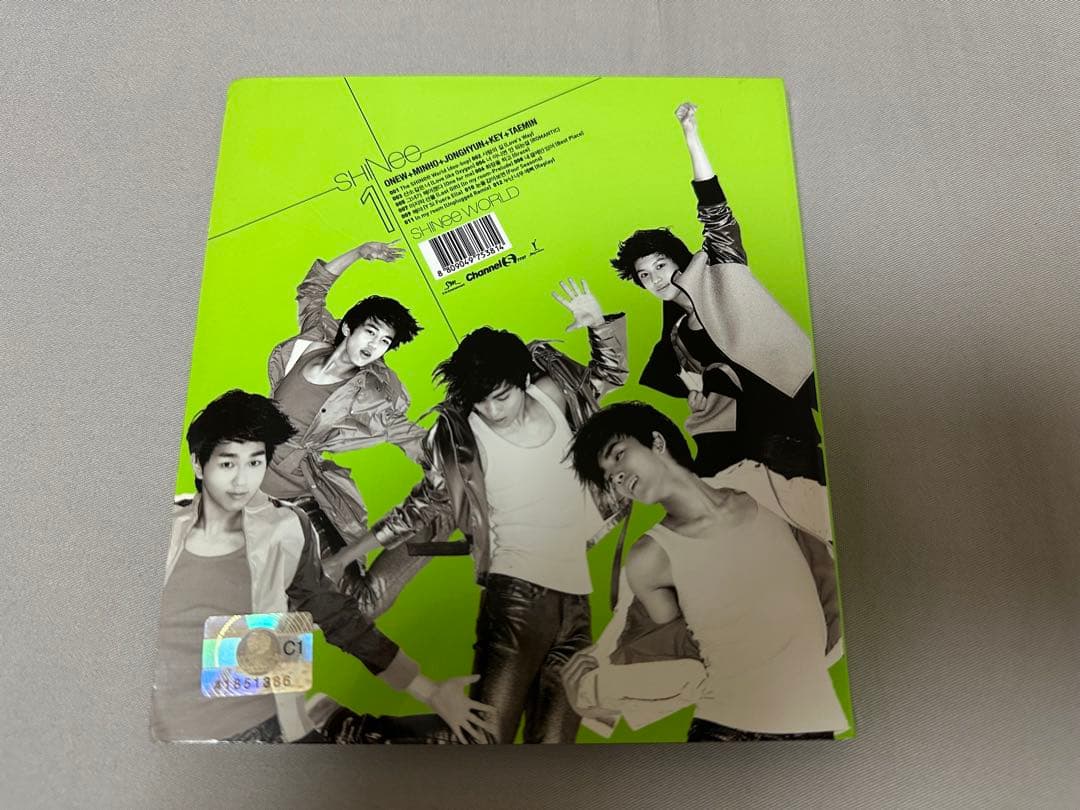 K-POP・アジア THE FIRST ALBUM SHINee WORLD A Type CD