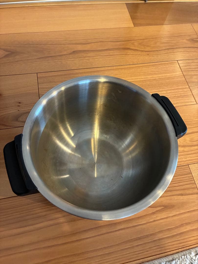 SHARP 電気圧力鍋ヘルシオKN-HW24C-Rレッド（中古）